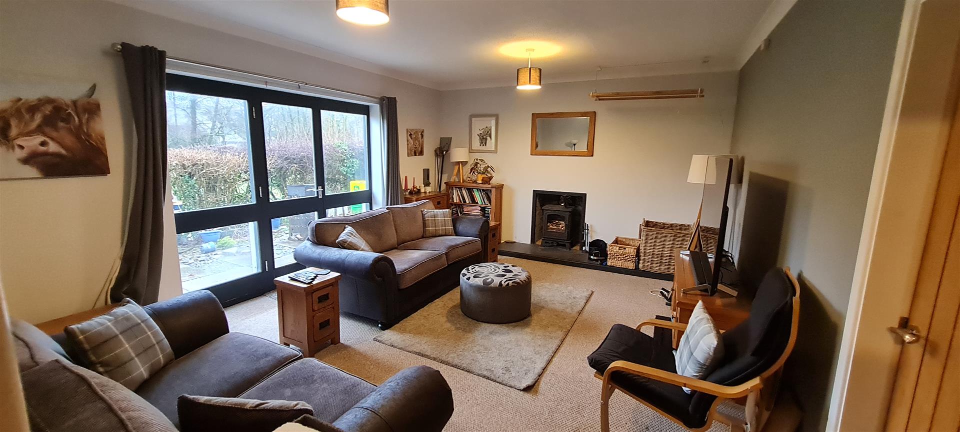 Minafon, Welshpool, SY21 0PU Estate Agents & Auctioneers